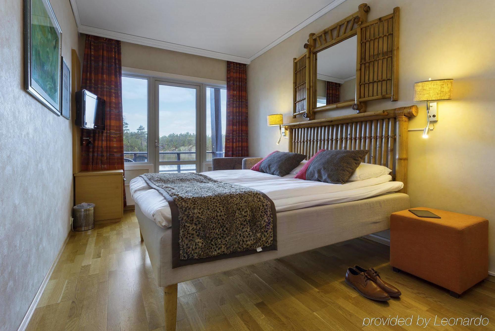 Dyreparken Hotell Kristiansand Exteriör bild